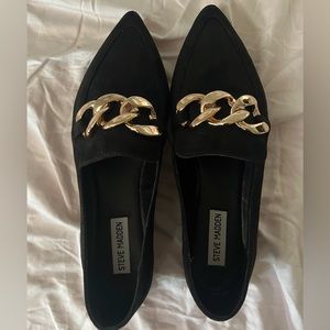 Steve Madden gold and black velvet flats/ loafers
